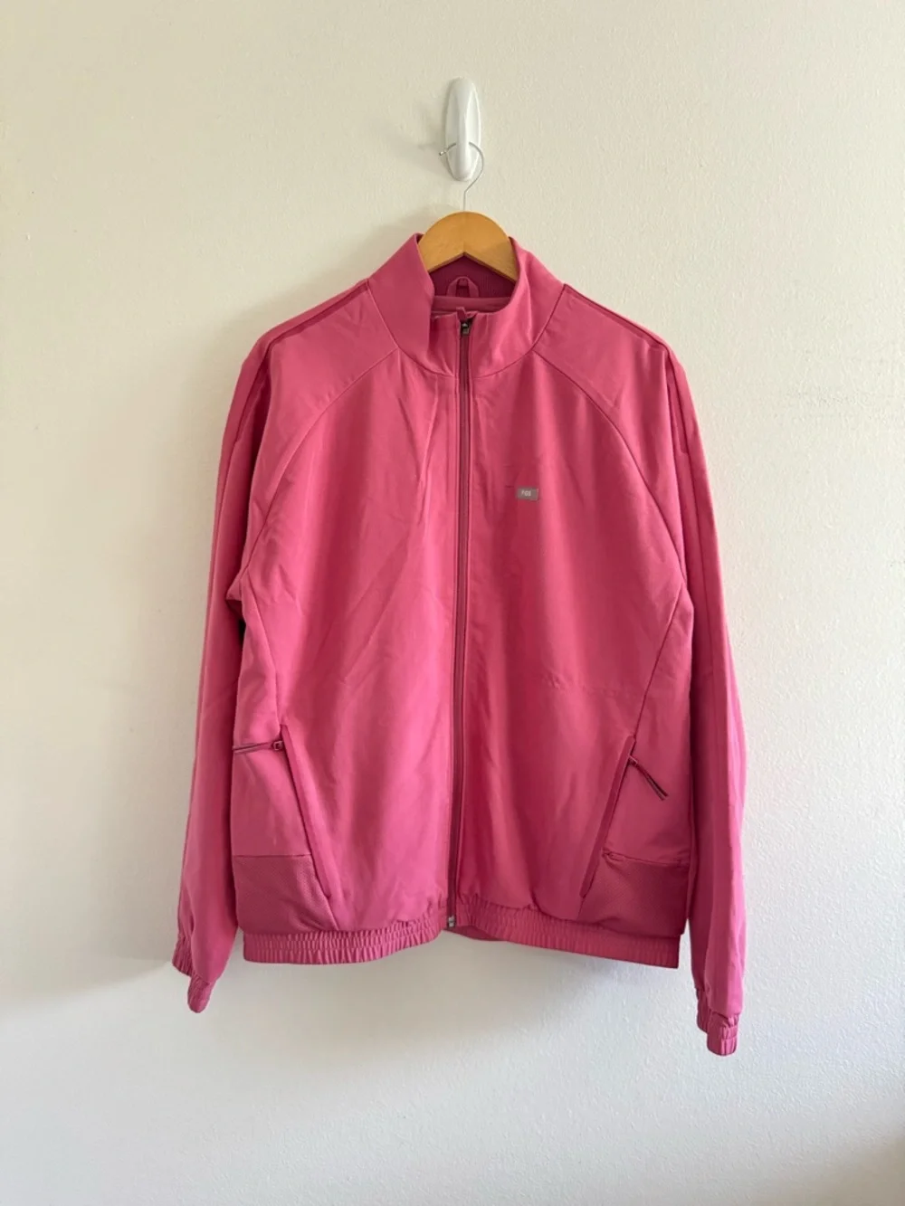 Figs Men's Pink Scrub Jacket